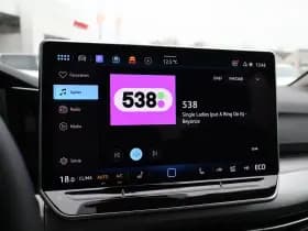 Volkswagen Golf thumbnail 33