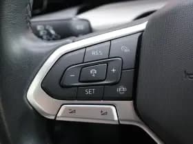 Volkswagen Golf thumbnail 21