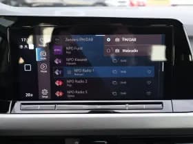 Volkswagen Golf thumbnail 25