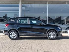 SEAT Arona thumbnail 3