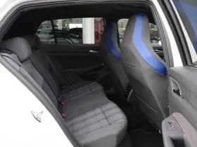 Volkswagen Golf thumbnail 17