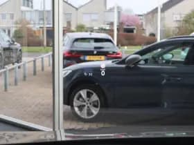 Volkswagen Golf thumbnail 22