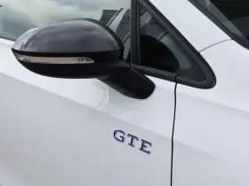 Volkswagen Golf thumbnail 32