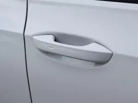 Volkswagen Golf thumbnail 33