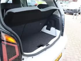 Volkswagen Up! thumbnail 15