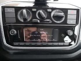 Volkswagen Up! thumbnail 19