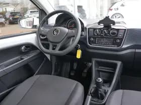 Volkswagen Up! thumbnail 21