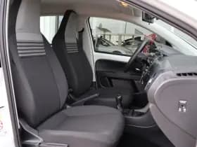 Volkswagen Up! thumbnail 4