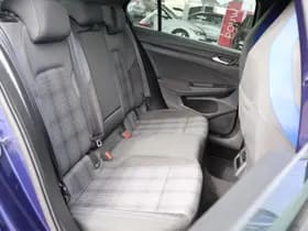 Volkswagen Golf thumbnail 17