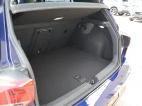 Volkswagen Golf thumbnail 18