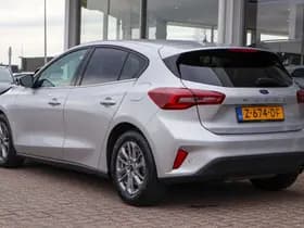 Ford Focus thumbnail 11