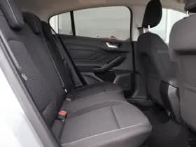 Ford Focus thumbnail 15