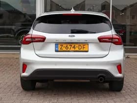 Ford Focus thumbnail 10