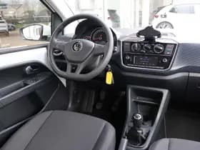 Volkswagen Up! thumbnail 23