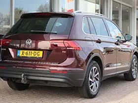 Volkswagen Tiguan thumbnail 2