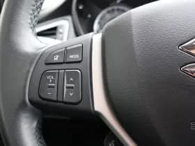 Suzuki S-Cross thumbnail 23