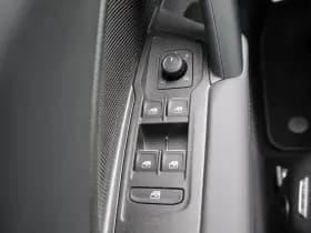Volkswagen Tiguan thumbnail 32