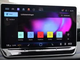 Volkswagen Tiguan thumbnail 35