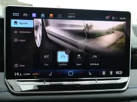 Volkswagen Tiguan thumbnail 38