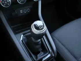 Renault Clio thumbnail 27