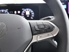Volkswagen Tiguan thumbnail 24
