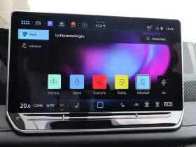 Volkswagen Tiguan thumbnail 41