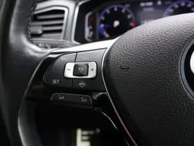 Volkswagen T-Roc thumbnail 22