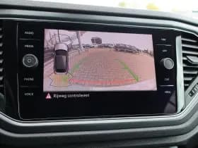 Volkswagen T-Roc thumbnail 26