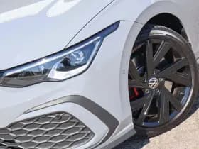 Volkswagen Golf thumbnail 13