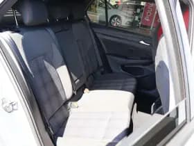 Volkswagen Golf thumbnail 18