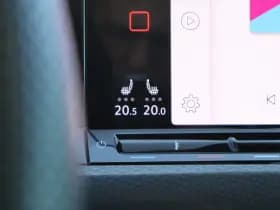 Volkswagen Golf thumbnail 27