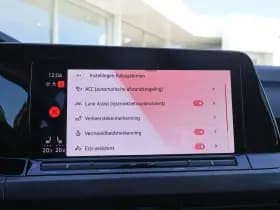 Volkswagen Golf thumbnail 35