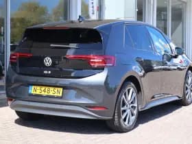 Volkswagen ID.3 thumbnail 2