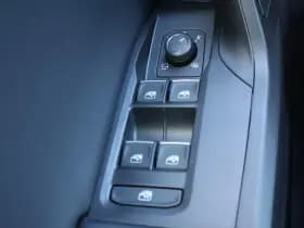 SEAT Leon Sportstourer thumbnail 24