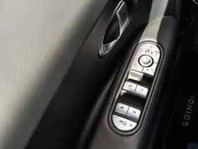 Hyundai Ioniq 5 thumbnail 32