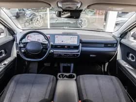 Hyundai Ioniq 5 thumbnail 5
