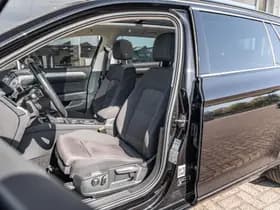 Volkswagen Passat thumbnail 4