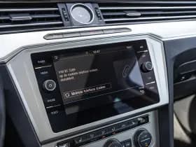 Volkswagen Passat thumbnail 40