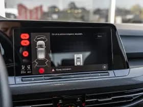 Volkswagen Golf thumbnail 46