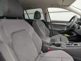 Volkswagen Golf thumbnail 13