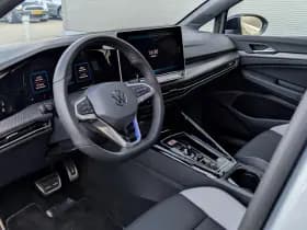 Volkswagen Golf thumbnail 23