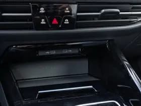 Volkswagen Golf thumbnail 33