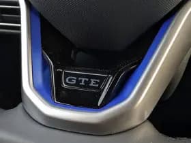 Volkswagen Golf thumbnail 43