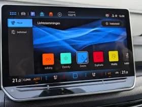 Volkswagen Golf thumbnail 52