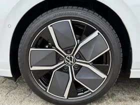 Volkswagen Golf thumbnail 14