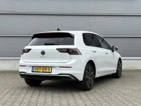 Volkswagen Golf thumbnail 3