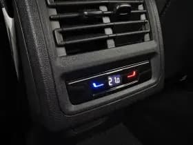 Volkswagen Golf thumbnail 30