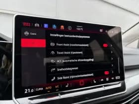 Volkswagen Golf thumbnail 43