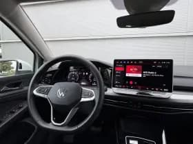 Volkswagen Golf thumbnail 45