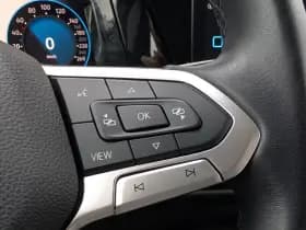 Volkswagen Golf thumbnail 24